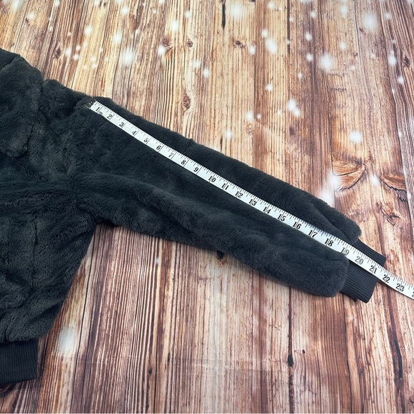 NWT Tread & Supply Teddy  Jacket Size XS - Picture 10 of 16